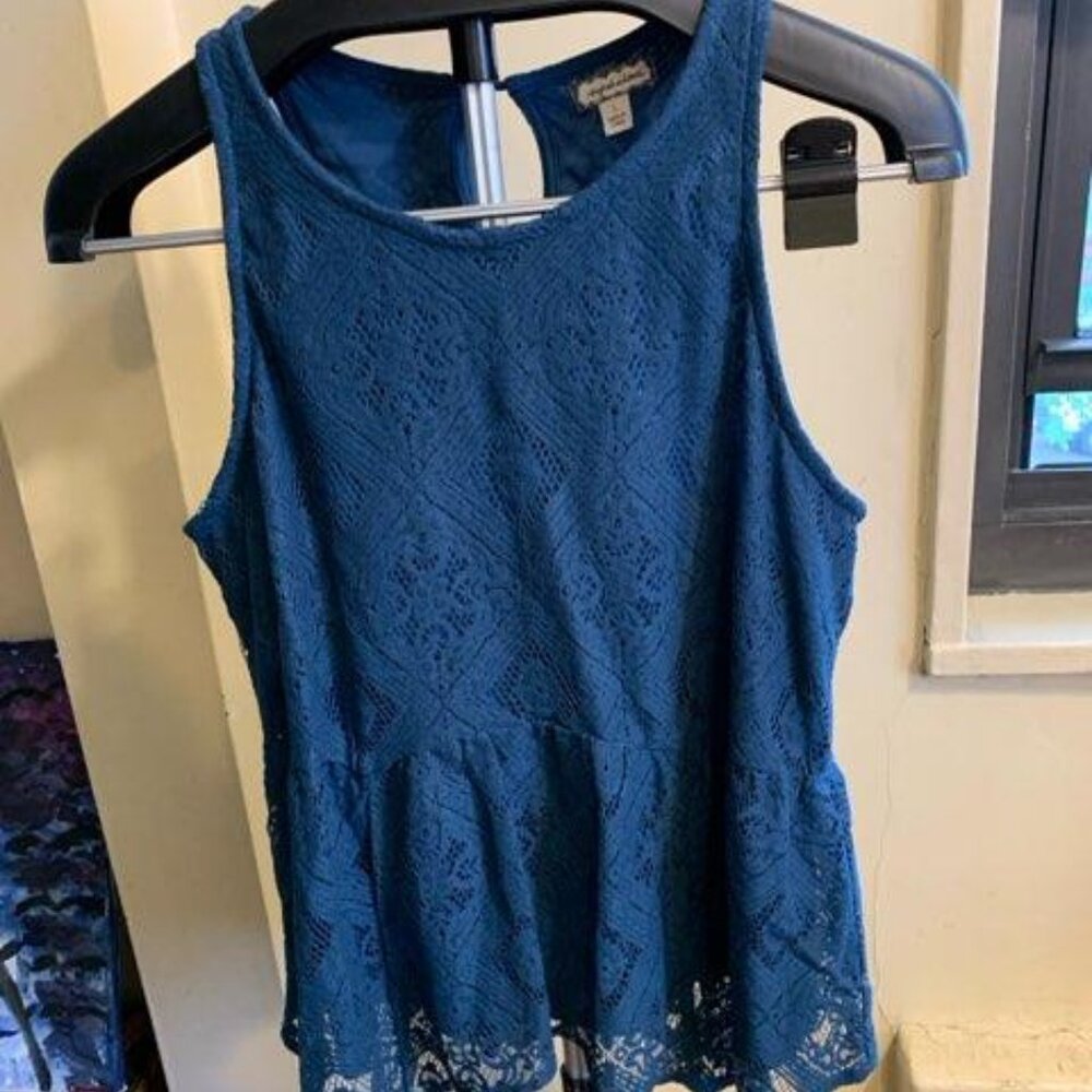 Eyeshadow Lace  Top